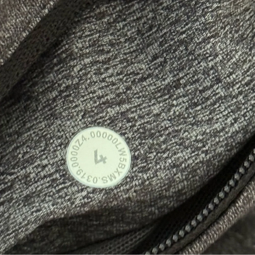 Lululemon Gray Women's Leggings Speed Up Mid-Rise Leggings Size 4 pockets